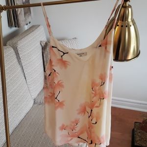 *sold* Aritzia babaton floral everly tank ☆